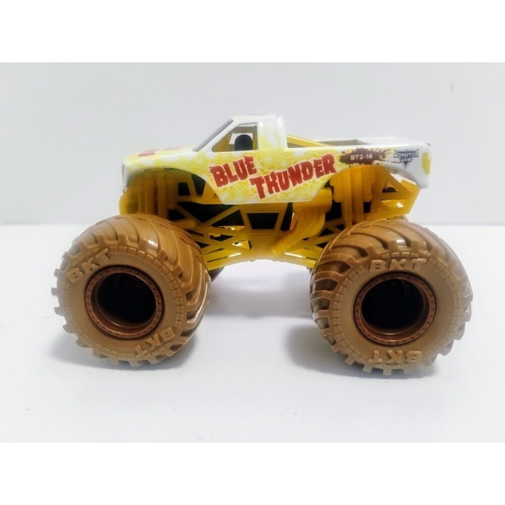 SPIN MASTER MONSTER JAM 1:64 DIECAST BLUE THUNDER MYSTERY MUDDERS BT2-16